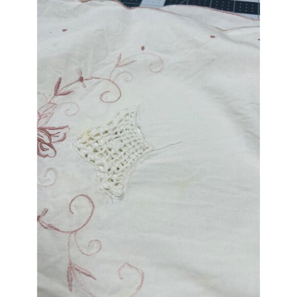 Vintage Hand Embroidered Table linen Placemat Set Of 6 Cottage core - Picture 4 of 4